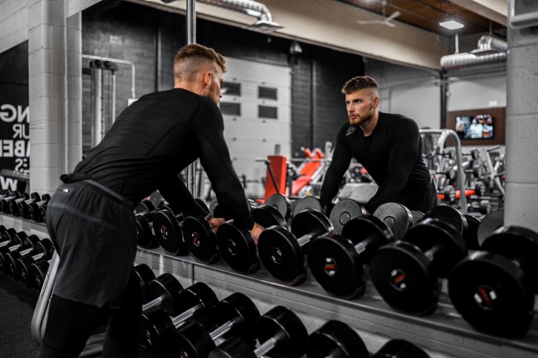 Dumbbell-press-bench-press